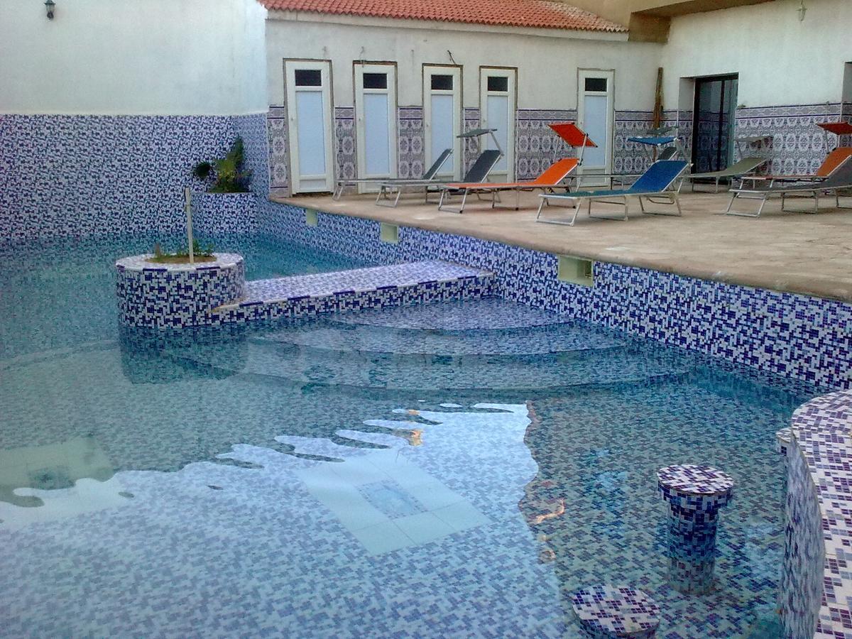 Hotel Privilege Bir El Djir Bagian luar foto